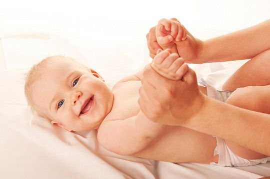 圖片關(guān)鍵詞 寶寶精細(xì)運(yùn)動